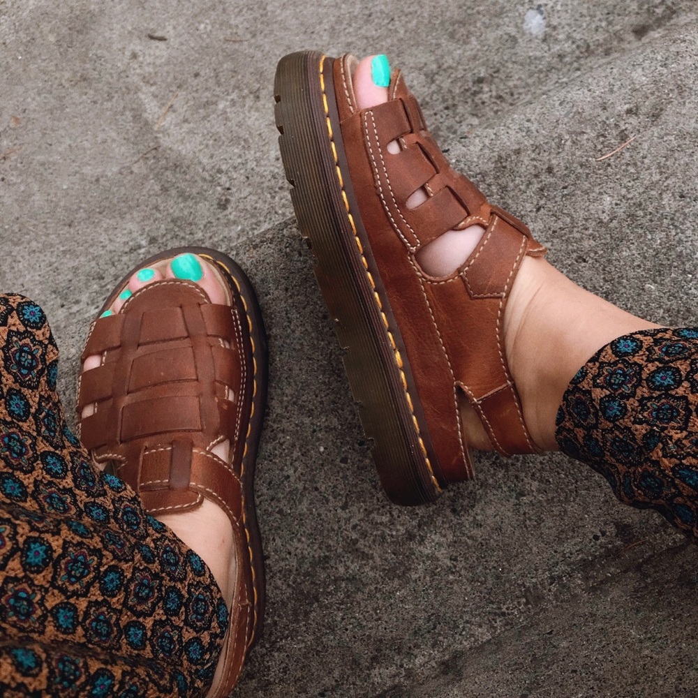 ❌SOLD❌ Dr. Marten Fisherman Sandals
